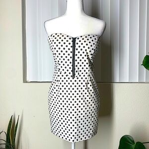 Polka dot white black strapless heart shaped neckline mini dress front zipper